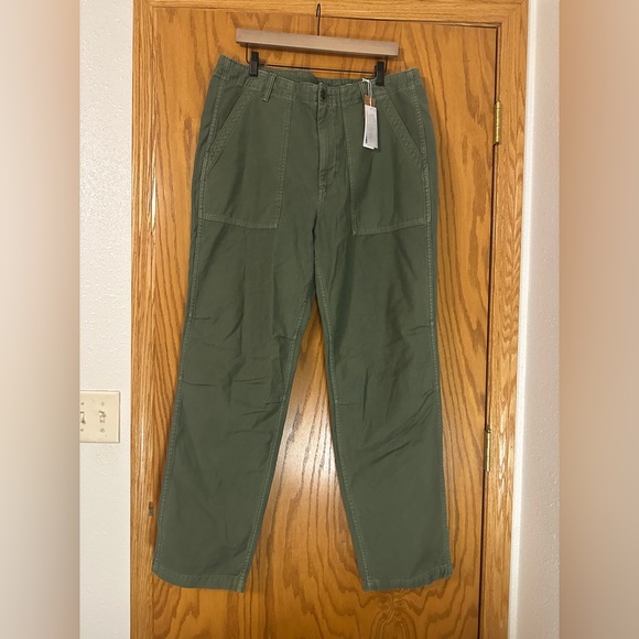 Outerknown Green “The Field Pants” Organic Cotton - NWT - Size 35x32 - Picture 3 of 14